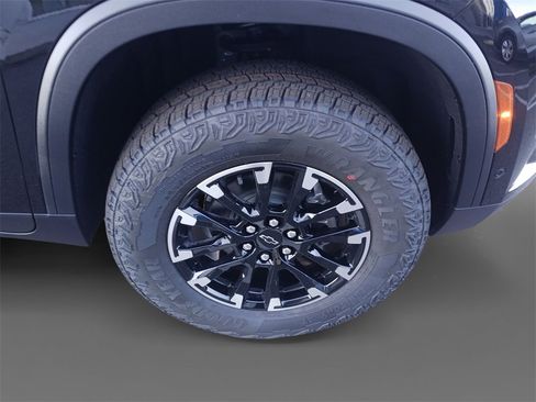 New 2026 Chevrolet Traverse Z71 image 16