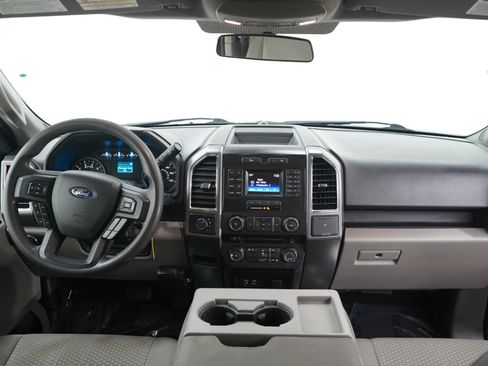 Used 2015 Ford F150 XLT AWD/4WD image 13