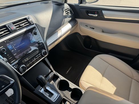 Used 2019 Subaru Legacy 2.5i Premium AWD/4WD image 22
