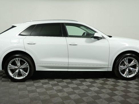 Used 2019 Audi Q8 Premium w/ Cold Weather Package AWD/4WD image 4