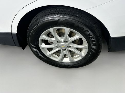 Used 2018 Chevrolet Equinox LS FWD image 11