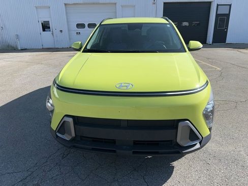 Used 2024 Hyundai Kona SEL AWD/4WD image 4