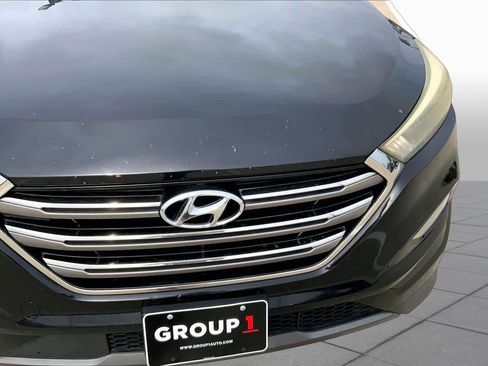 Used 2016 Hyundai Tucson Limited w/ Option Group 03 FWD image 30