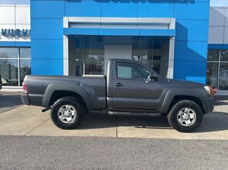 Used 2011 Toyota Tacoma 4x4 Regular Cab video 2