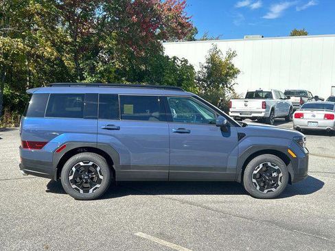 New 2026 Hyundai Santa Fe SEL image 2