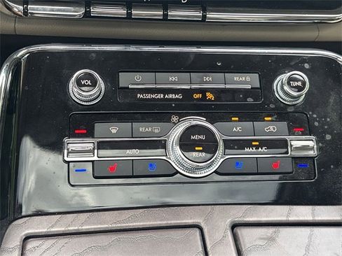 New 2024 Lincoln Navigator Reserve image 19