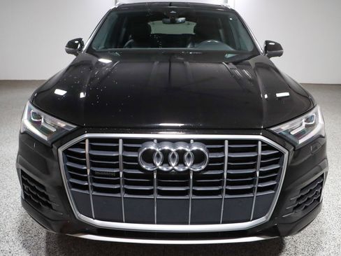 Used 2021 Audi Q7 2.0T Premium w/ Convenience Package AWD/4WD image 4