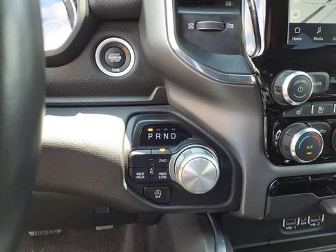 Used 2024 RAM 1500 Laramie AWD/4WD image 12
