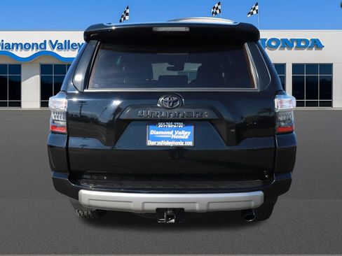 Used 2023 Toyota 4Runner TRD Off-Road Premium w/ Off Road Premium Plus Package AWD/4WD image 5