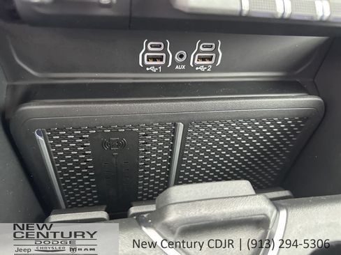New 2026 RAM 1500 Big Horn AWD/4WD image 33