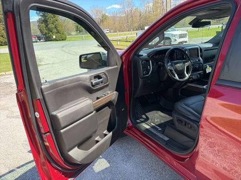 Used 2020 Chevrolet Silverado 1500 RST AWD/4WD image 16