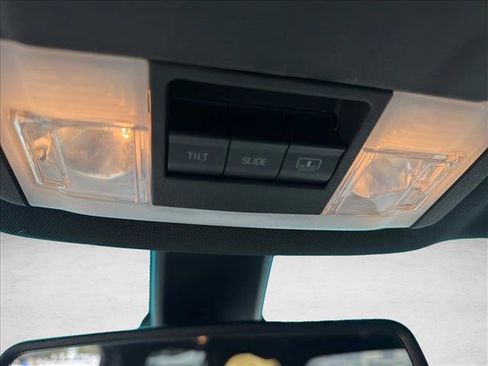 Used 2017 Ford Explorer Platinum AWD/4WD image 16
