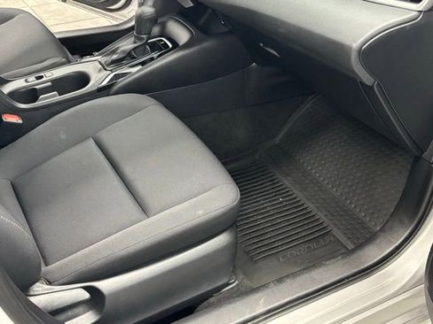 Used 2024 Toyota Corolla LE image 30