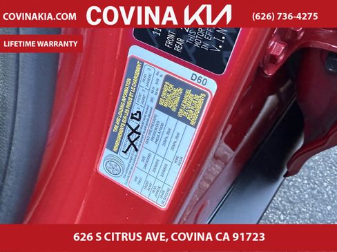 Used 2022 Kia Niro LX image 31