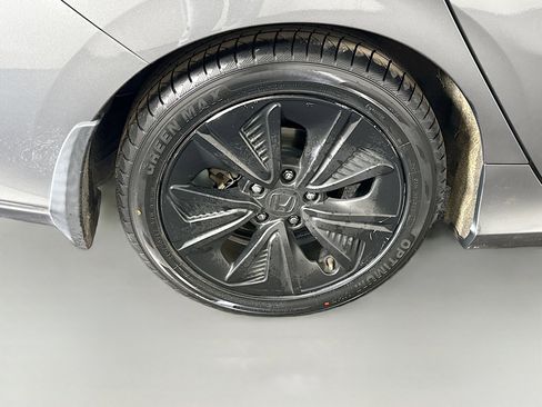 Used 2018 Honda Civic EX image 33