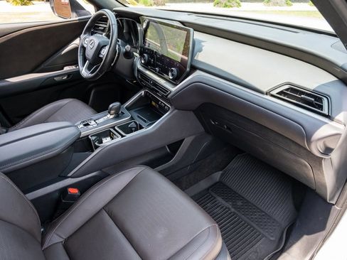 Used 2024 Lexus TX 350 AWD w/ Technology Package image 27