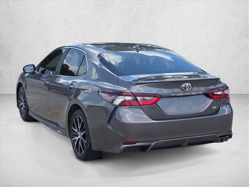Used 2024 Toyota Camry SE FWD image 7