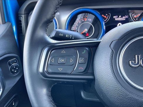 Used 2022 Jeep Wrangler Unlimited Sport AWD/4WD image 17