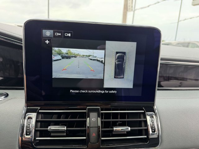 Used 2018 Lincoln Navigator Reserve w/ Technology Package AWD/4WD image 23