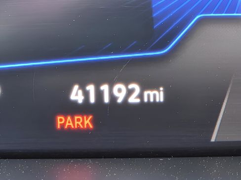 Used 2023 Volkswagen Tiguan SE image 53