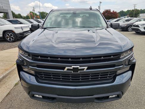 Used 2020 Chevrolet Silverado 1500 RST w/ RST Value Package RWD image 9