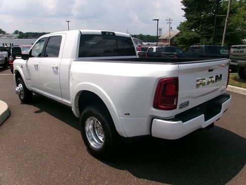 Certified 2025 RAM 3500 Longhorn AWD/4WD image 4