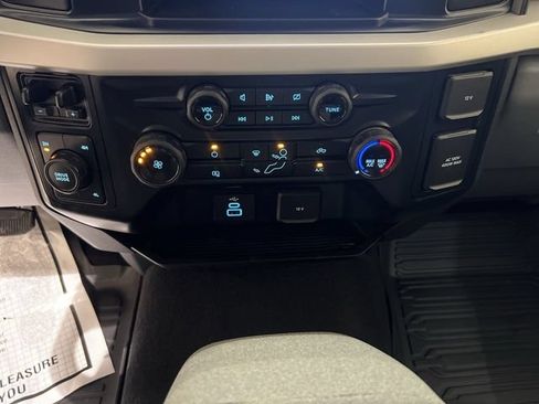 Used 2023 Ford F350 XLT AWD/4WD image 15