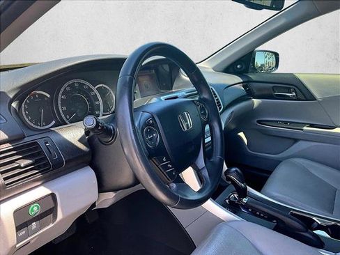 Used 2013 Honda Accord EX-L image 13
