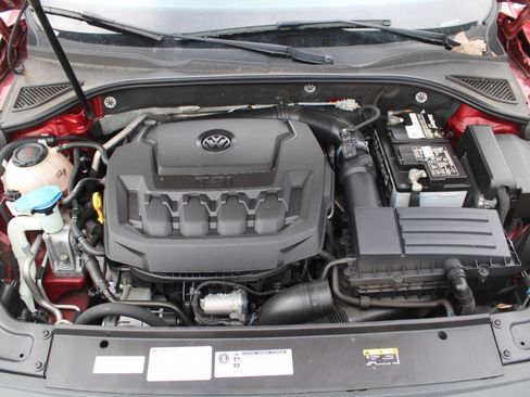Used 2018 Volkswagen Passat 2.0T SE w/ SE Lighting Package FWD image 33