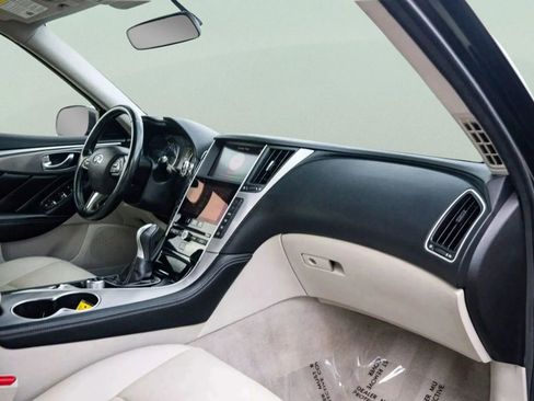Used 2015 INFINITI Q50 w/ Moonroof Package image 38