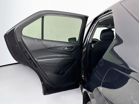 Used 2024 Chevrolet Equinox LT w/ LPO, Floor Liner Package FWD image 24