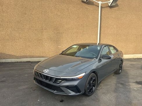 New 2026 Hyundai Elantra SEL Sport image 1