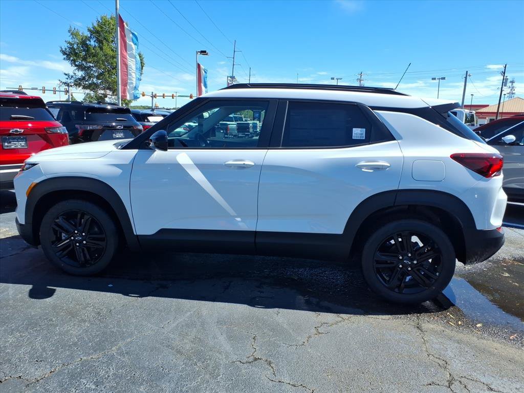 New 2026 Chevrolet TrailBlazer LT w/ Convenience Package FWD image 6