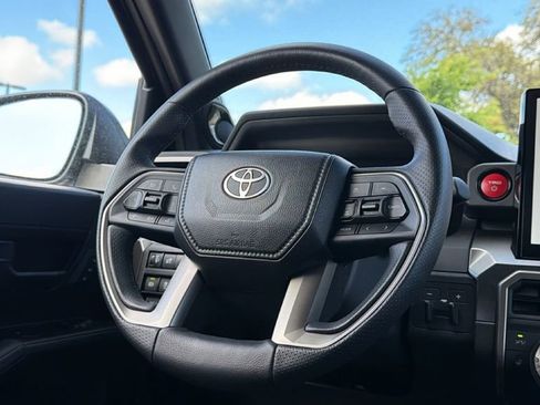 Certified 2025 Toyota 4Runner TRD Off-Road Premium w/ Tow Technology Package image 37