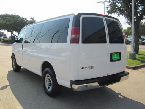 Used 2014 Chevrolet Express 3500 LT w/ LT Preferred Equipment Group image 12