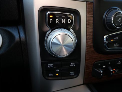 Used 2016 RAM 1500 Laramie w/ Convenience Group image 21