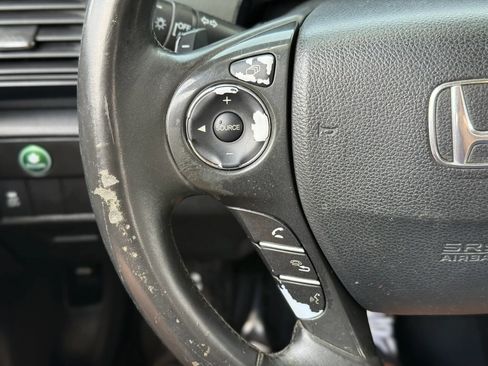 Used 2015 Honda Accord Sport image 17