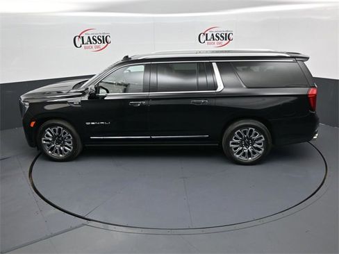 Used 2023 GMC Yukon XL Denali Ultimate image 20