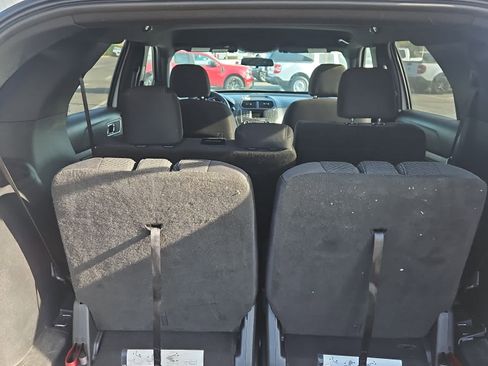 Used 2017 Ford Explorer XLT image 10