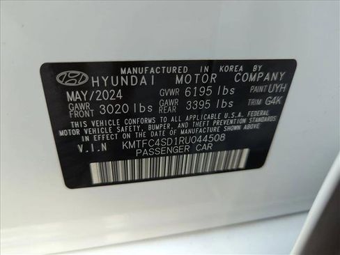Used 2024 Genesis G90 3.5T AWD/4WD image 15