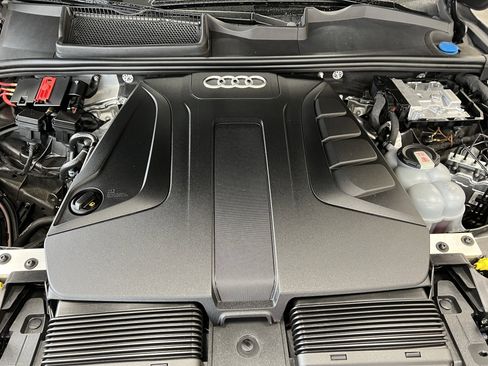 Used 2023 Audi Q7 2.0T Premium Plus w/ Premium Plus Package AWD/4WD image 36