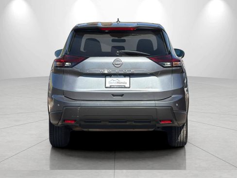 Used 2024 Nissan Rogue S AWD/4WD image 7