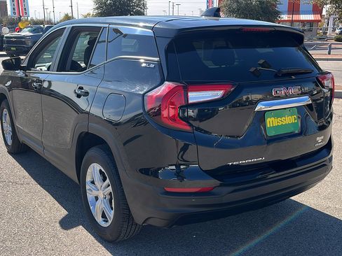 Certified 2024 GMC Terrain SLE image 6