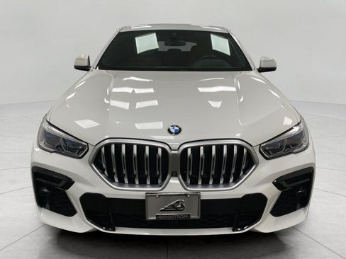 Used 2022 BMW X6 xDrive40i w/ Executive Package AWD/4WD image 8