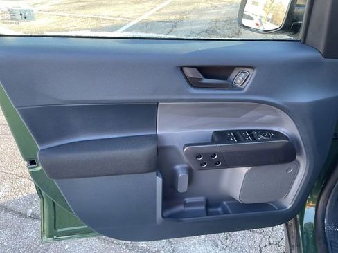 New 2025 Ford Maverick XL image 12