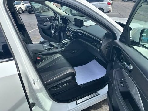 Used 2022 Acura MDX SH-AWD w/ Advance Package image 21
