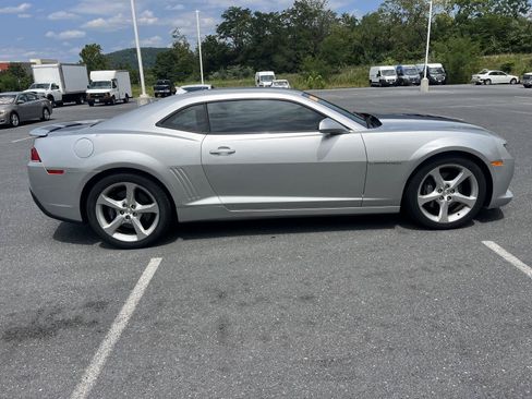 Used 2015 Chevrolet Camaro SS w/ RS Package RWD image 8