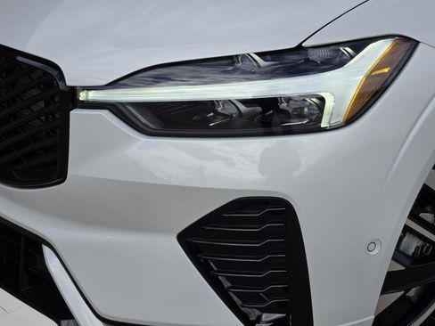 New 2026 Volvo XC60 B5 Ultra w/ Protection Package Premier image 31