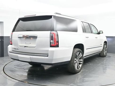 Used 2019 GMC Yukon XL Denali w/ Denali Ultimate Package image 14