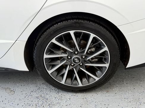 Used 2020 Hyundai Sonata Limited FWD image 25